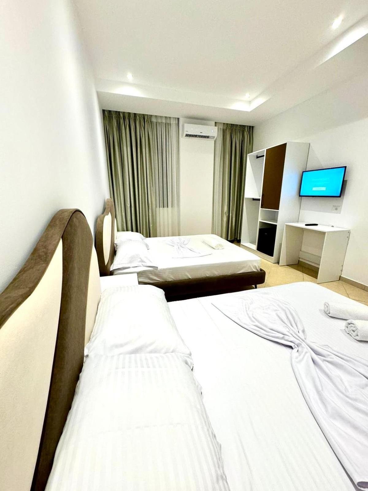 Hotel Balili Vlorë Extérieur photo