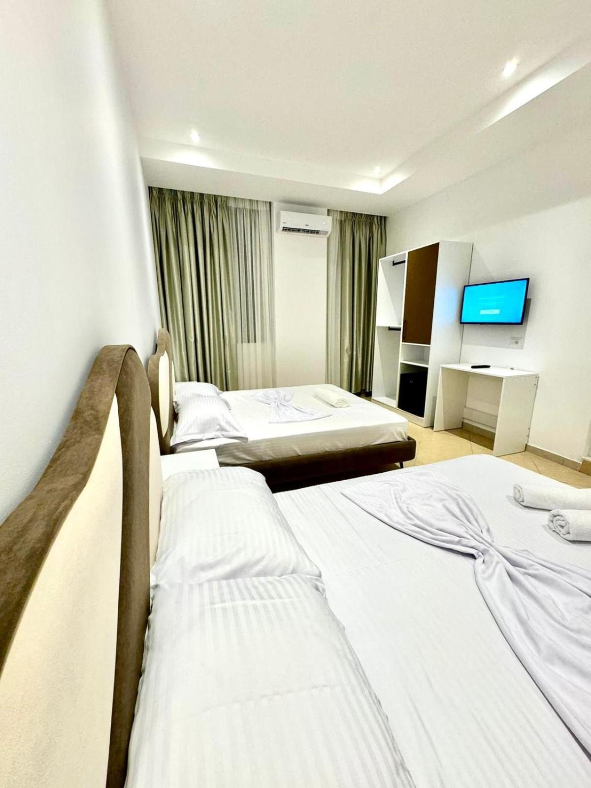 Hotel Balili Vlorë Extérieur photo
