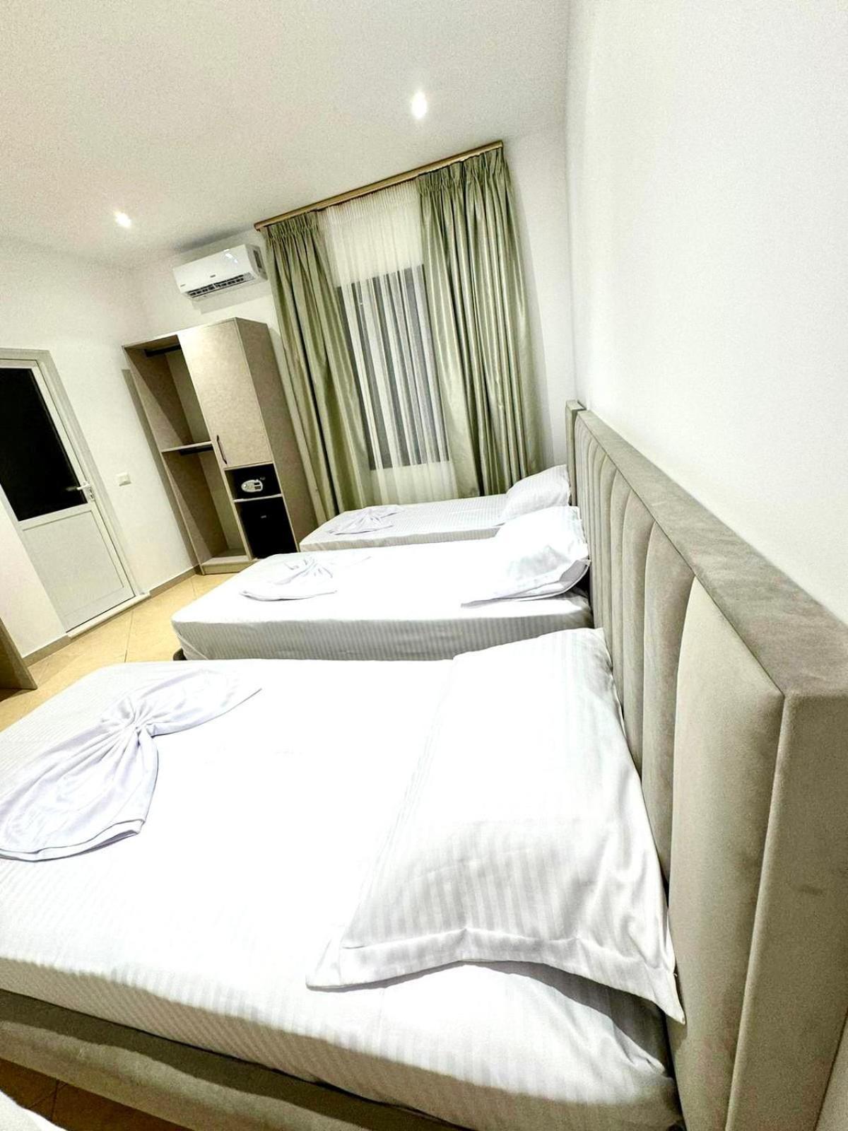 Hotel Balili Vlorë Extérieur photo